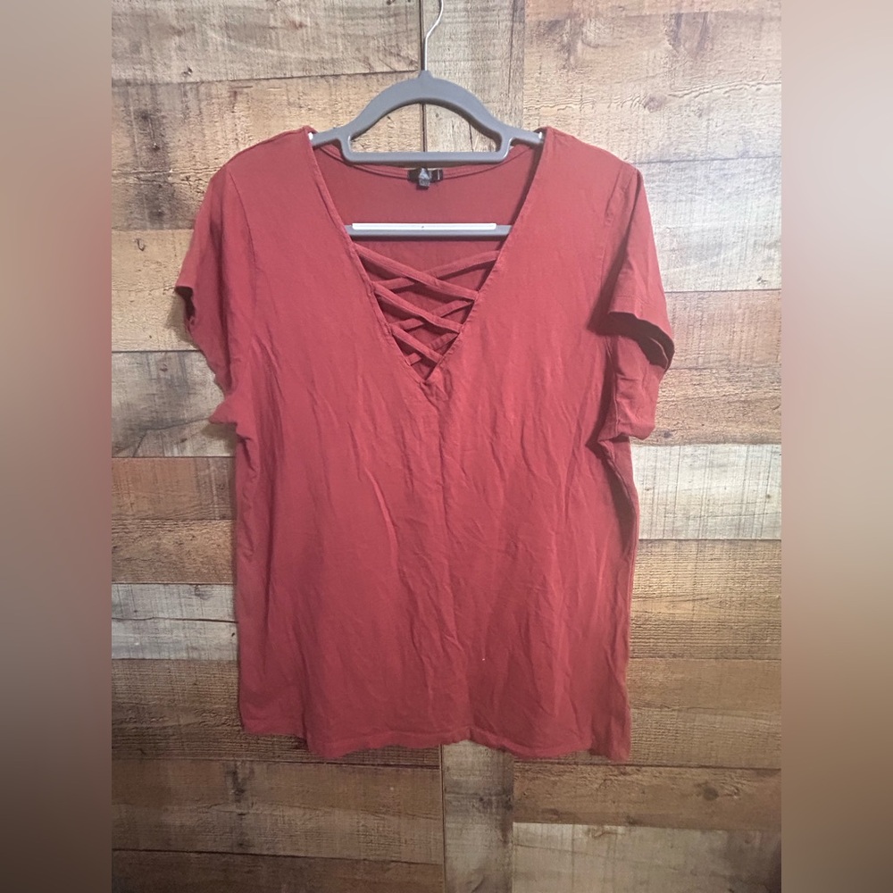 Red Top by PLAS